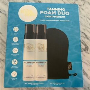 Bondi Sands Light/Medium Tanning Foam Duo Set with Mitt